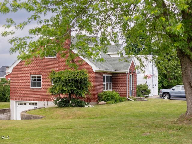 House for sale in Duanesburg, New York