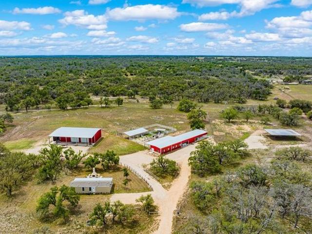 House for sale in Doss, Texas