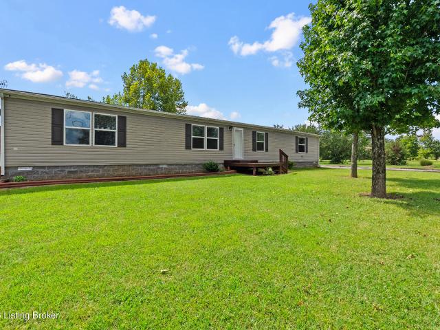 House for sale in Shepherdsville, Kentucky