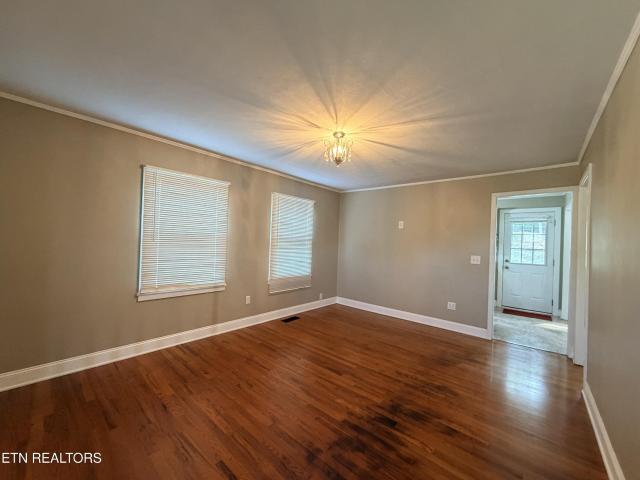 House for sale in Laddie Village, Kingston