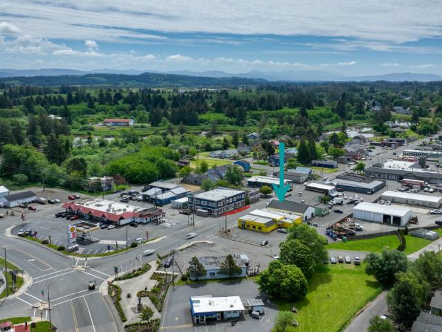 Commercial for sale in Oregonia