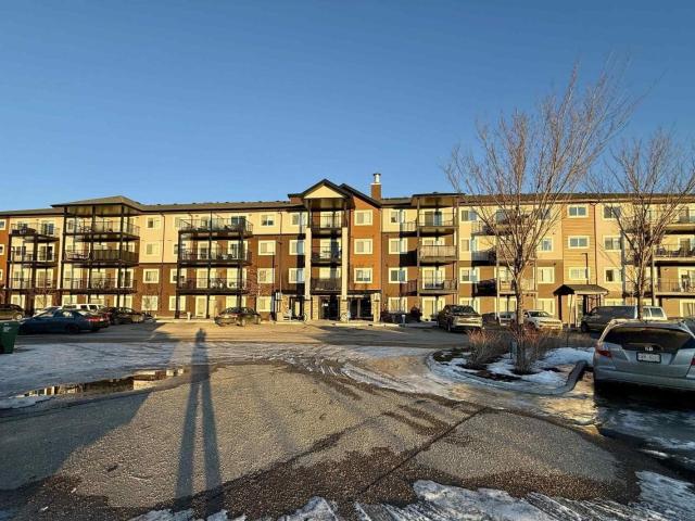 Apartment for sale in Wedgewood, Alberta
