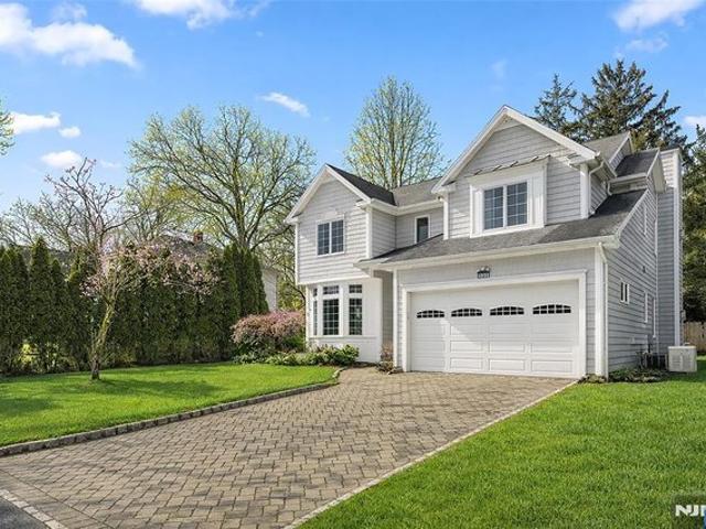 House for sale in Cresskill, New Jersey