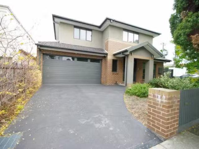 House for rent in Koroit, Victoria