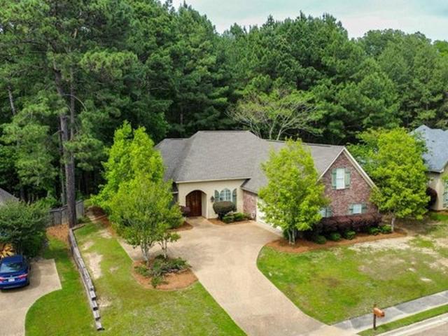 House for sale in Clinton, Mississippi