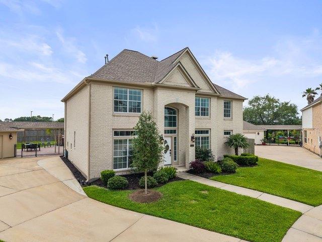 House for sale in Dickinson, Texas