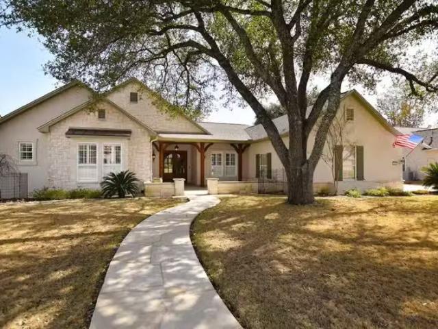 House for sale in Georgetown