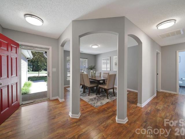 House for sale in Mooresville, Iredell County