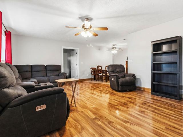 House for sale in Russell Springs, Russell County