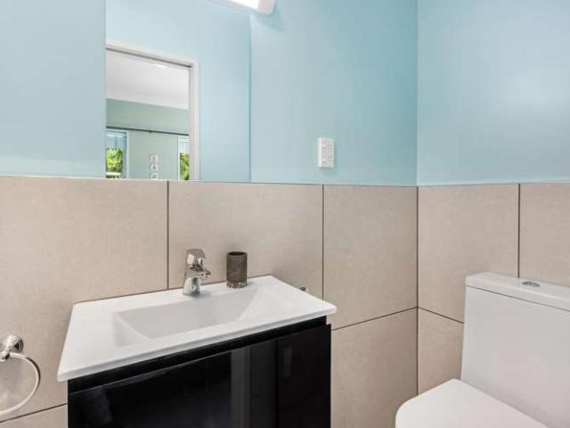 House for sale in Chaslands, Canterbury