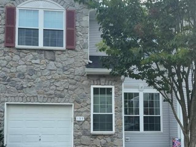 Townhouse for sale in Chester, Pennsylvania