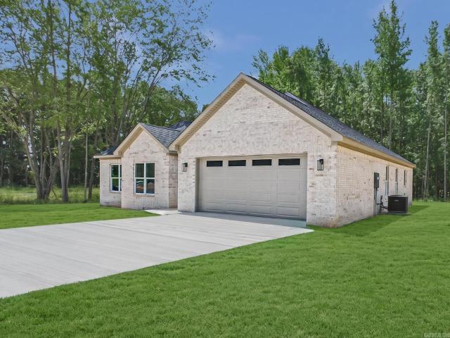 House for sale in Ark