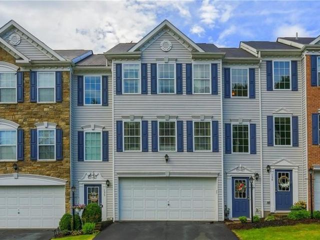 Townhouse for sale in Harmony, Pennsylvania