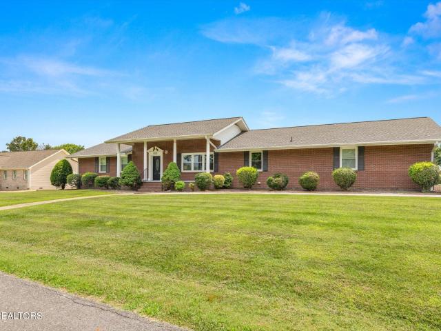 House for sale in Riceville