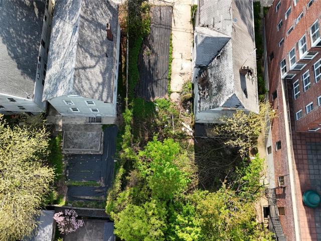 Land for sale in Arverne, New York