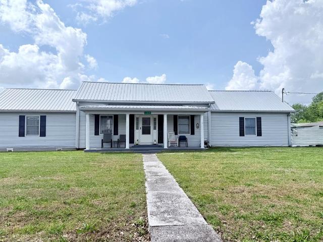 House for sale in Crofton, Kentucky