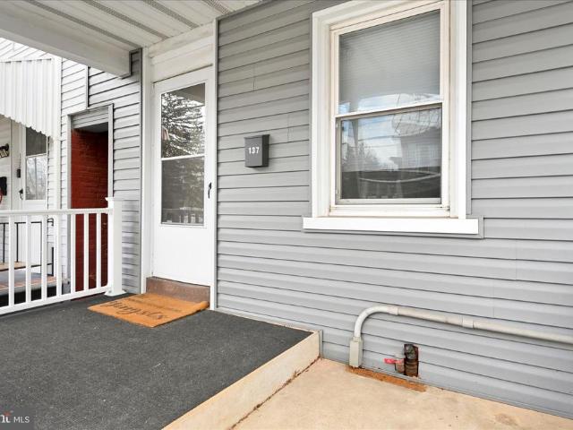 Townhouse for sale in Womelsdorf, Pennsylvania