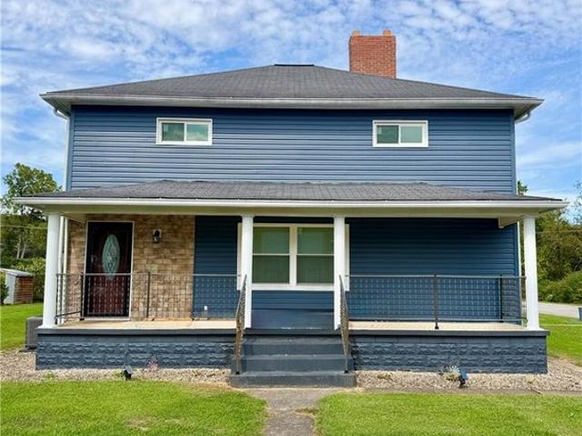 House for sale in Grindstone, Pennsylvania
