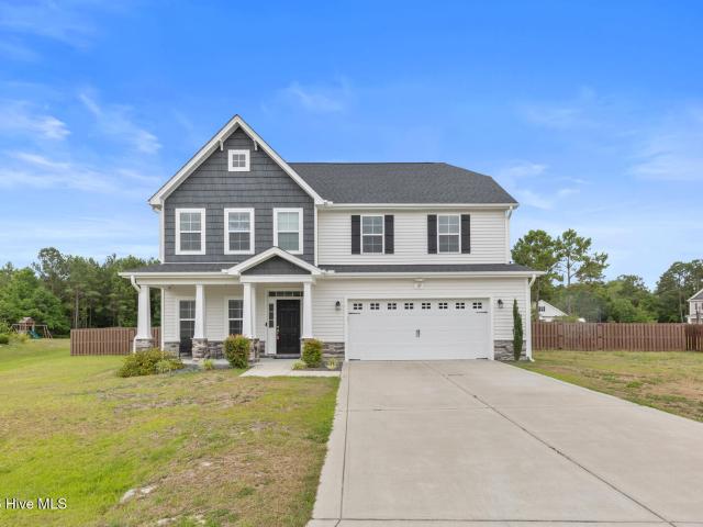 House for sale in Sneads Ferry, North Carolina