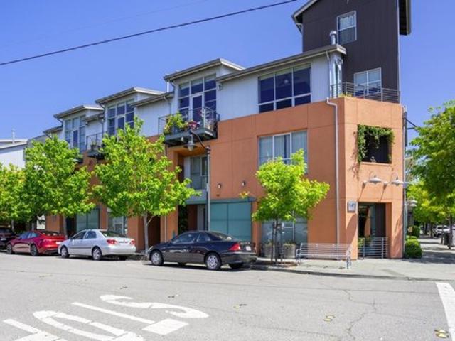 Condo for sale in Petaluma, California