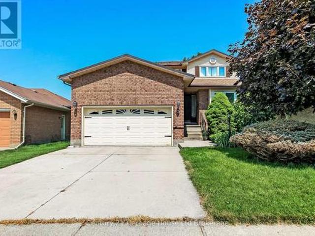 House for sale in Woodstock, Ontario