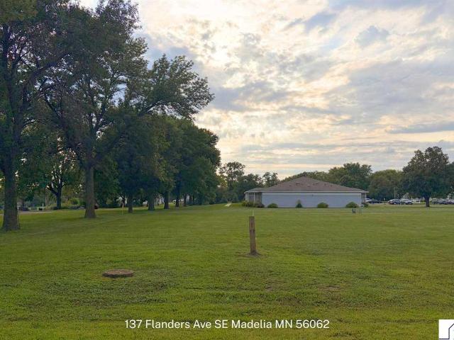 Land for sale in Madelia, Minnesota