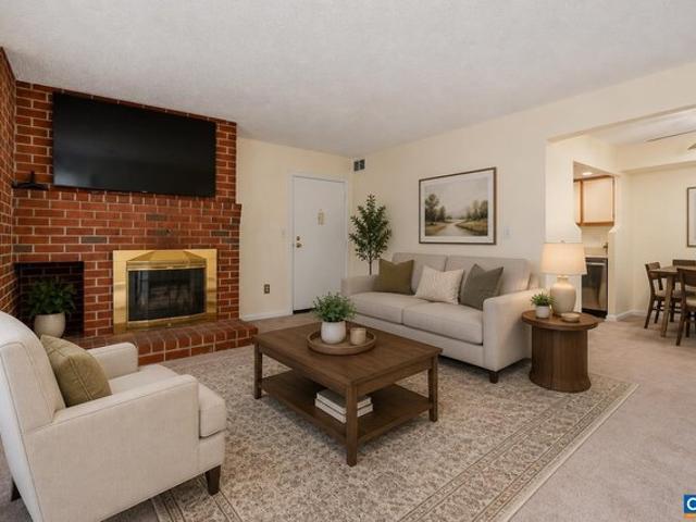 Condo for sale in Charlottesville, Virginia
