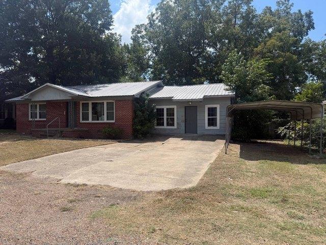 House for sale in Ashdown, Little River County