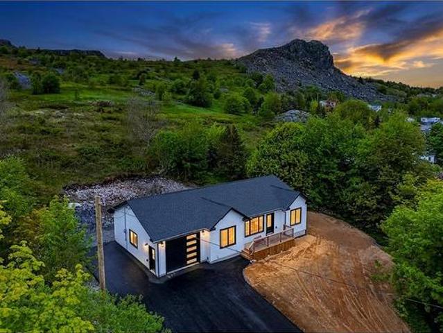 House for sale in Upper Island Cove, Newfoundland And Labrador