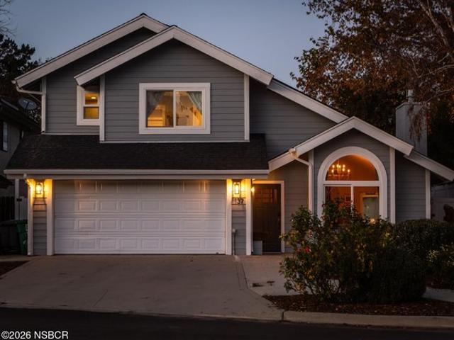 House for sale in Los Alamos, California