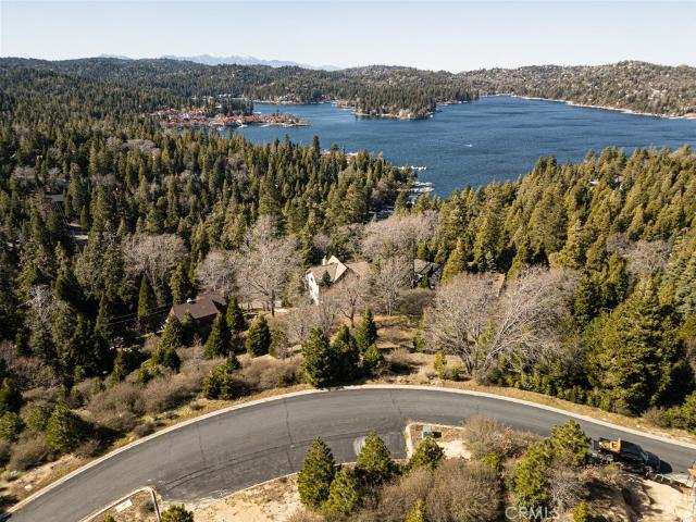 Land for sale in Cedar Glen, California