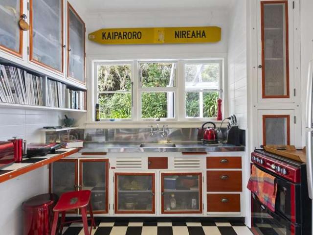 House for sale in Days Bay, Wellington