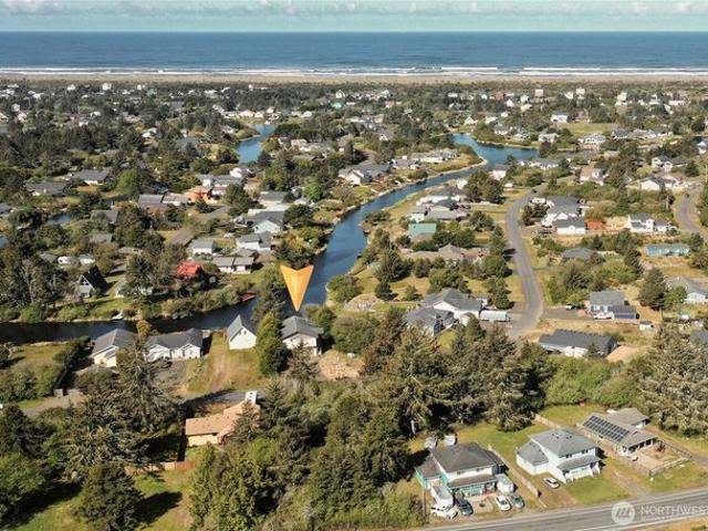 House for sale in Ocean Shores, Washington