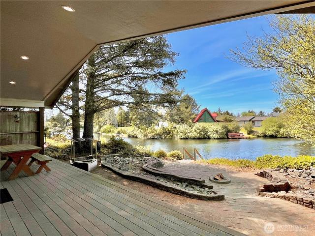 House for sale in Ocean Shores, Grays Harbor County