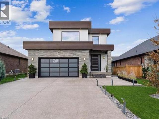 House for sale in Port Dover, Ontario