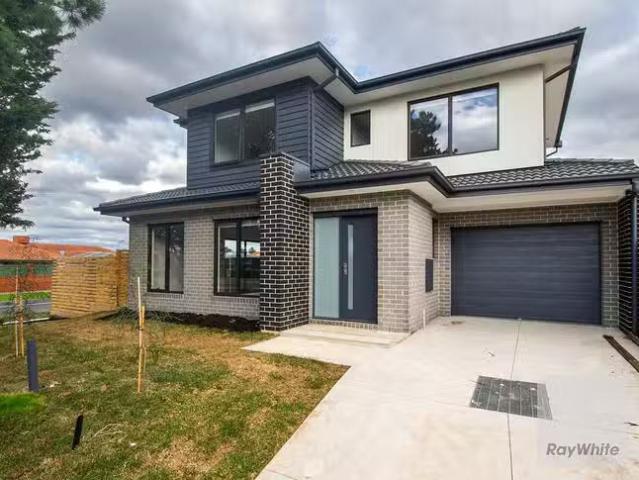 House for rent in Keilor Downs, Victoria