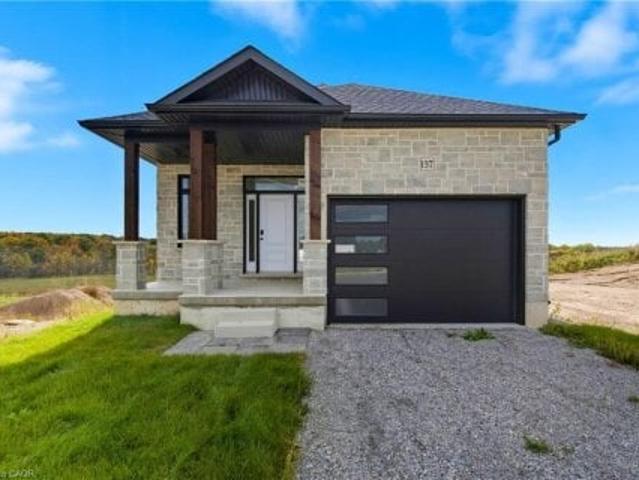 Property for sale in Cayuga, Ontario