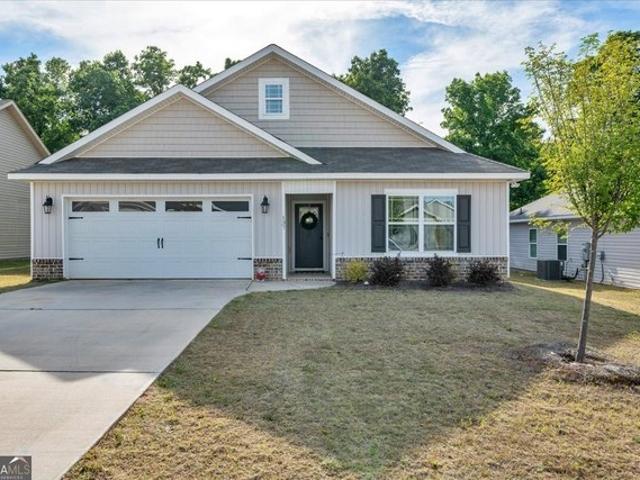 House for sale in Byron, Georgia