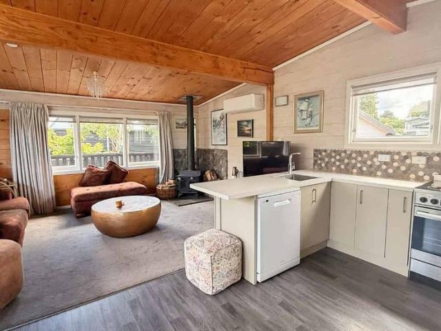 House for rent in Rainbow Point, Taupō District