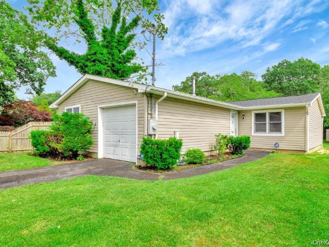 House for sale in Centereach, New York