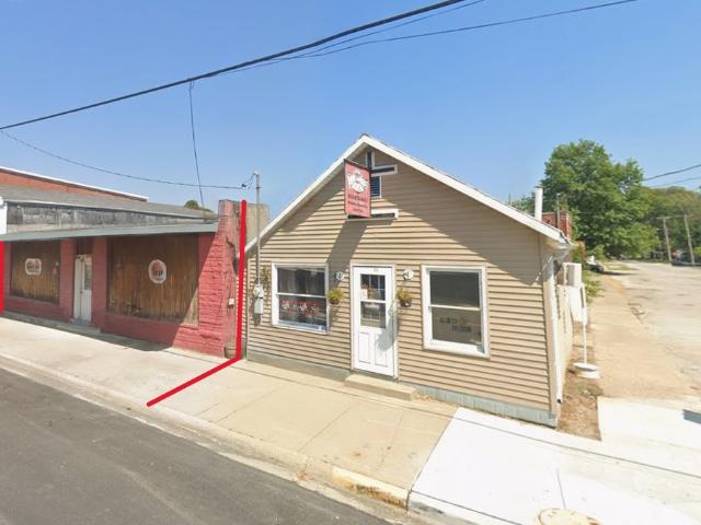 Commercial for sale in Clay City, Illinois