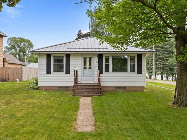 House for sale in Kingston, Wisconsin