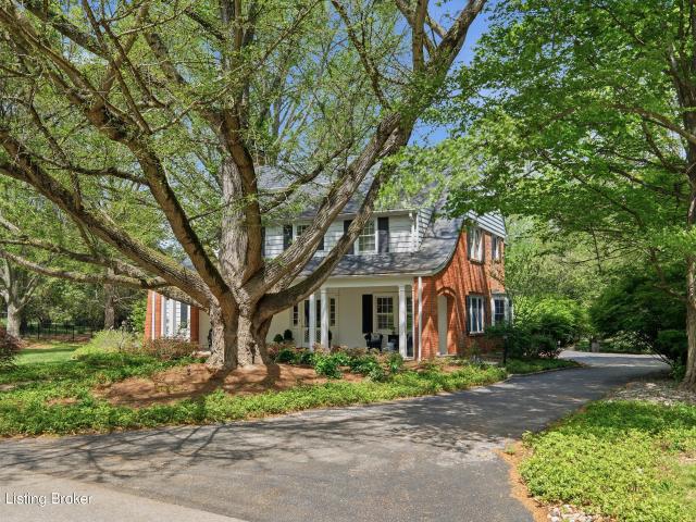 House for sale in Indian Hills, Kentucky