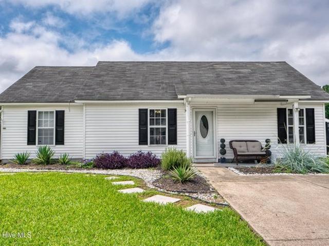 House for sale in Elizabeth City, North Carolina