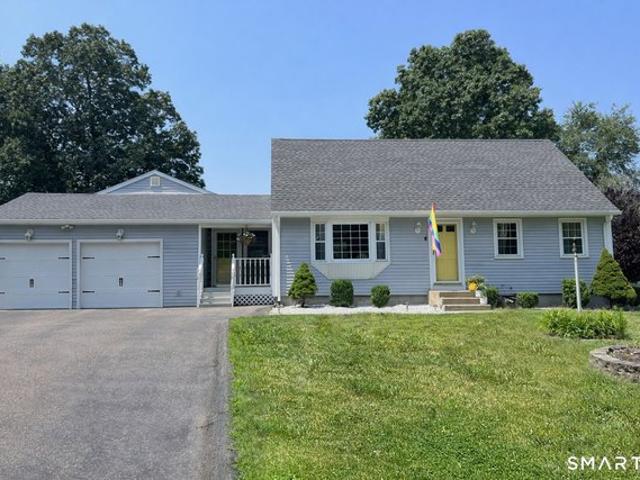House for sale in Norwich, Connecticut