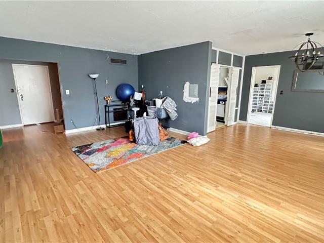 Condo for sale in Shaker Heights, Cuyahoga County