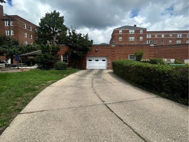 Condo for sale in Shaker Heights, Ohio