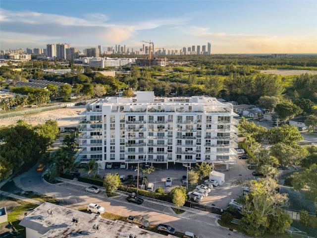 Condo for sale in North Miami Beach, Florida