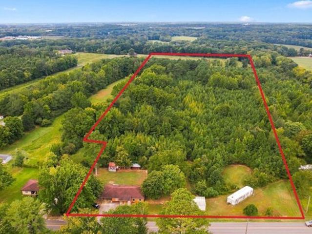 House for sale in Harvest, Alabama