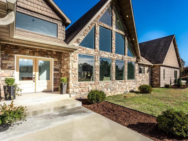 House for sale in Jasonville, Indiana